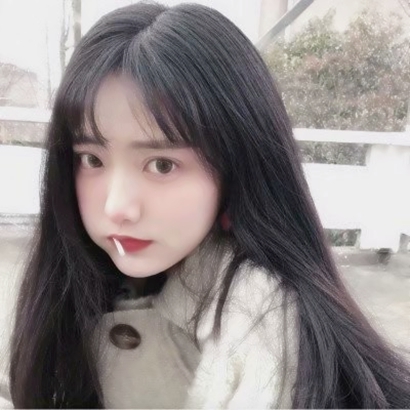 IPX-021紬，超级可爱又敏感的会撒尿的女僕，是个笨手笨脚的无用女僕。